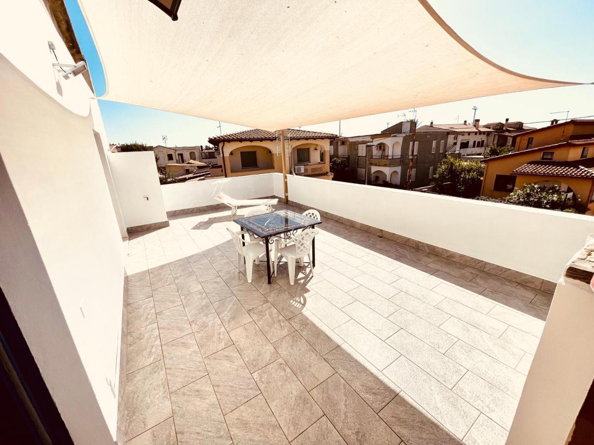 Sa Domu Zara - Ampia Casa Con Terrazzo Villa Pula Exterior foto