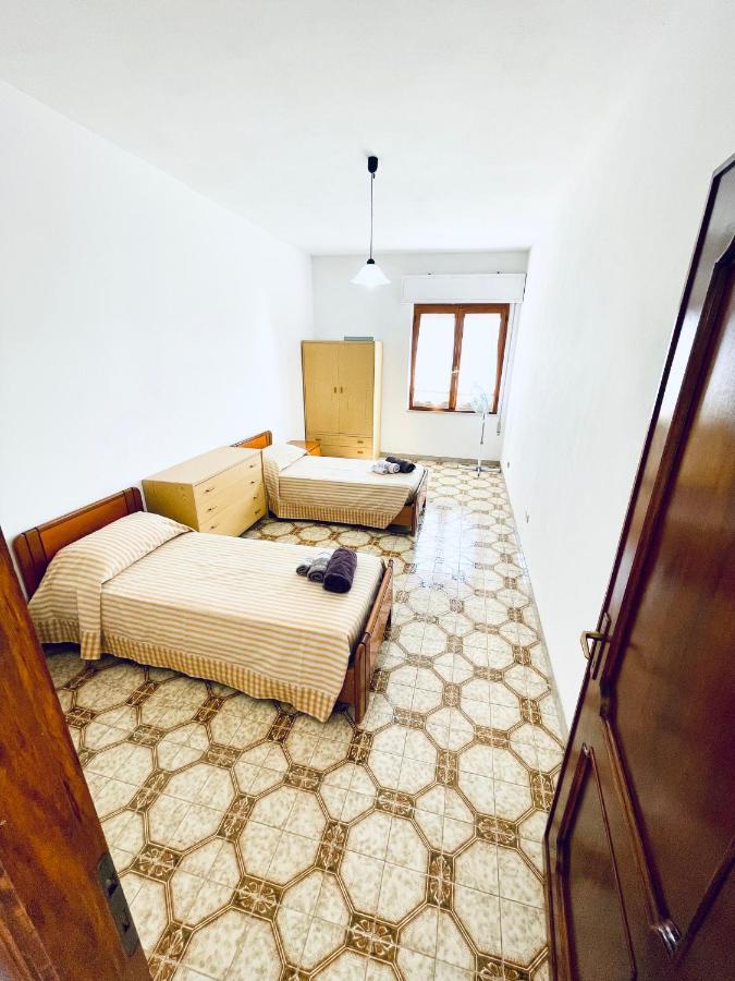 Sa Domu Zara - Ampia Casa Con Terrazzo Villa Pula Exterior foto